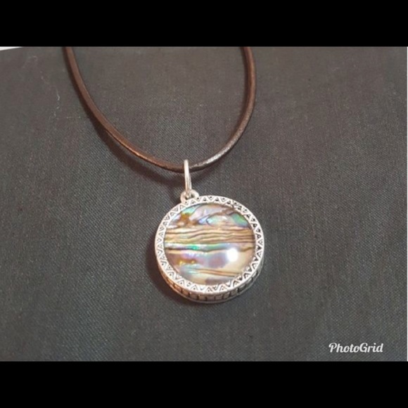 Premier Design scripture/stone reversible necklace - Picture 2 of 2